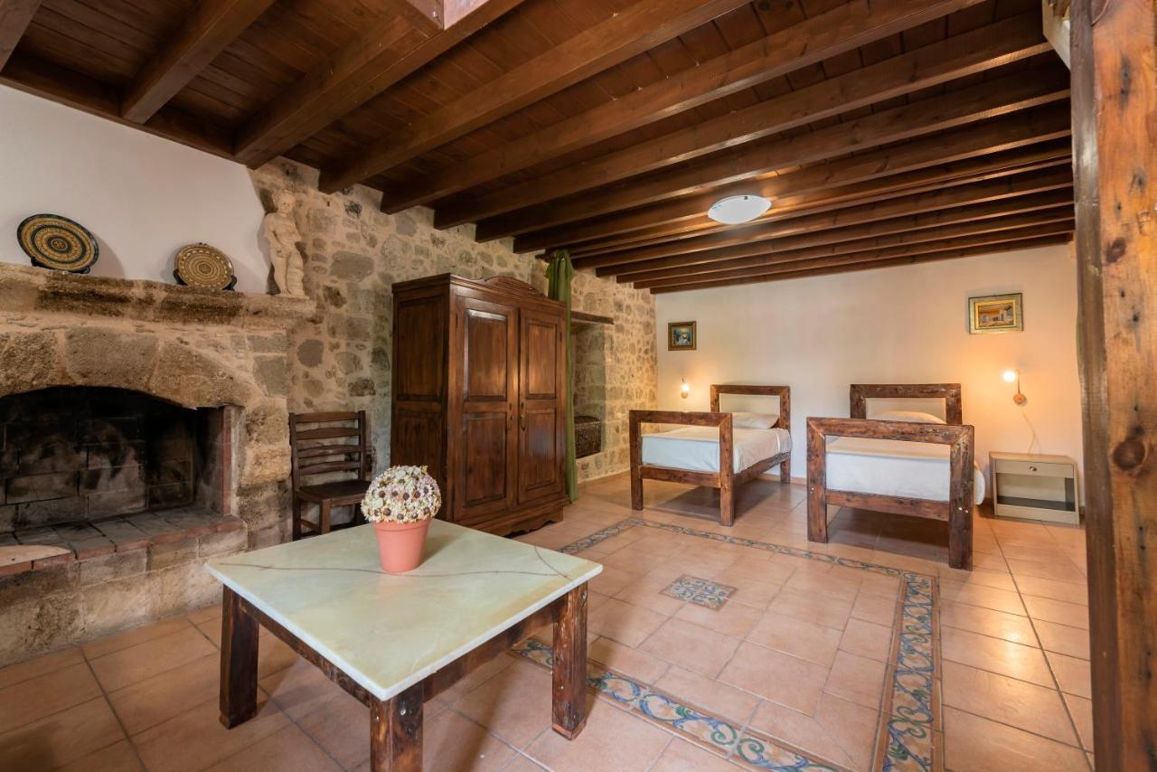 Appartamento Secret Garden - Old Town Rhodes City Esterno foto