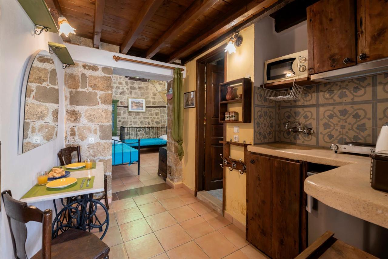 Appartamento Secret Garden - Old Town Rhodes City Esterno foto